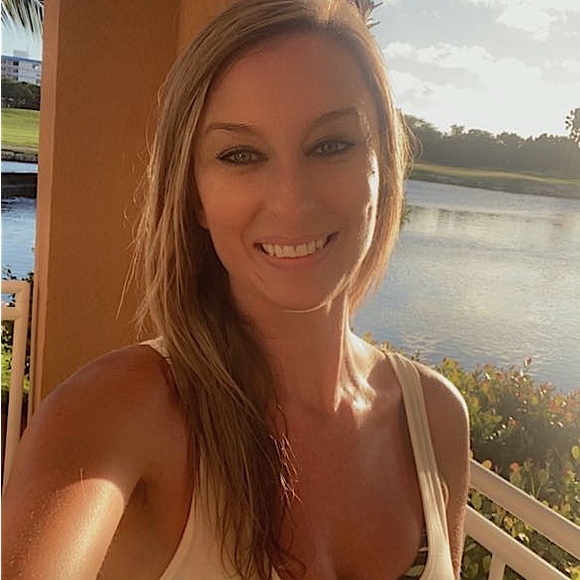 Meet your Posher, Ellie - Picture 1 of 1